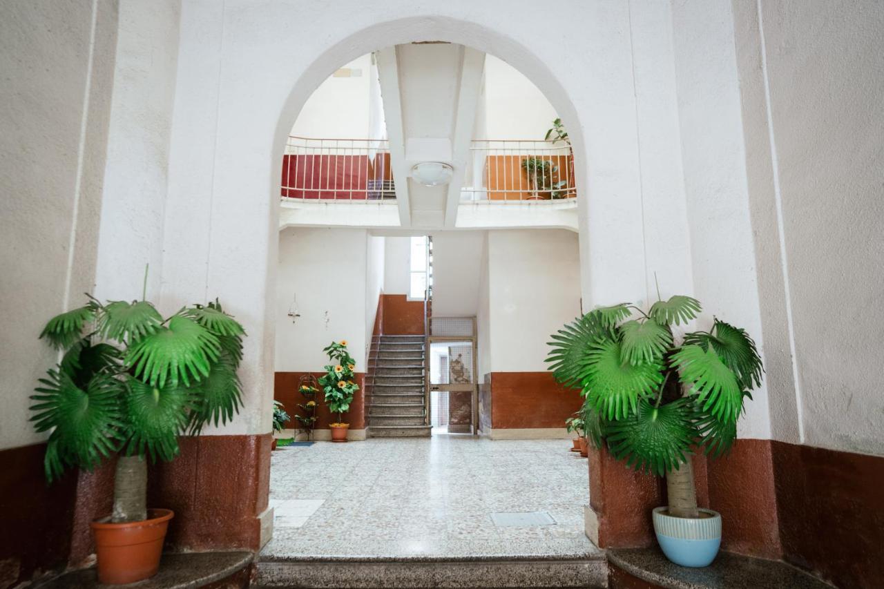 Art Nouveau Apartment Bari Exterior foto